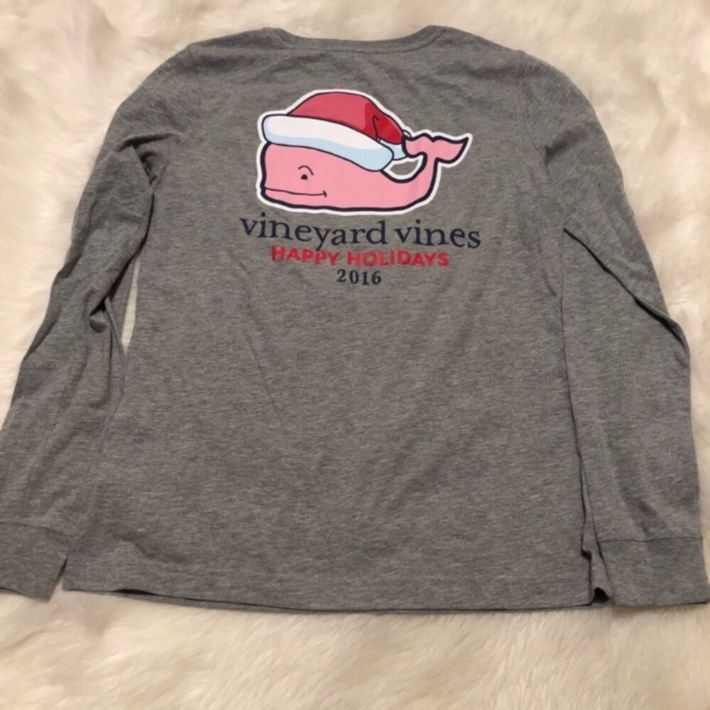 Vineyard Vines Santa Whale 2016 Pocket Tee